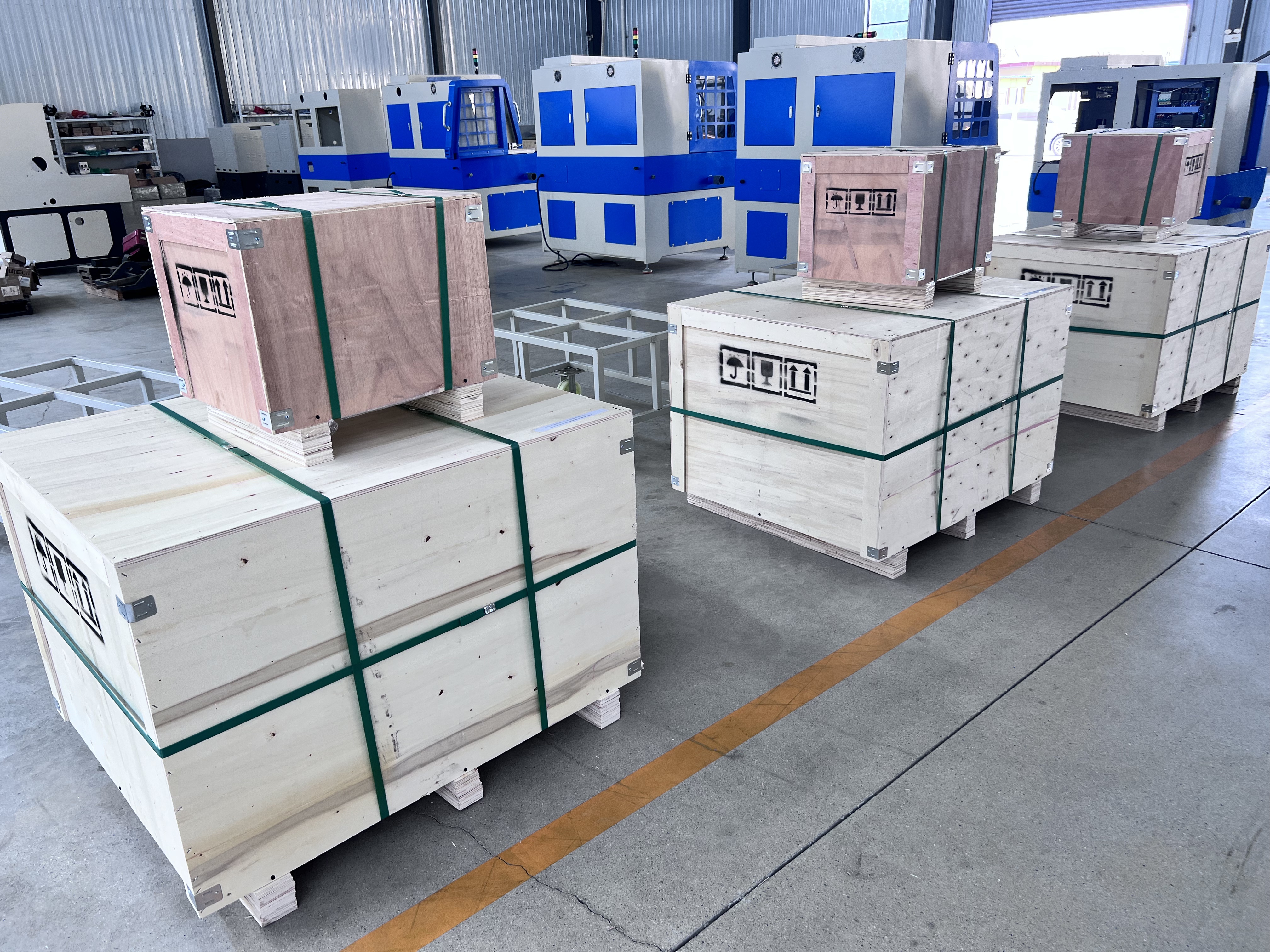 تعبئة آلة القطع الكاشطة المعدنية