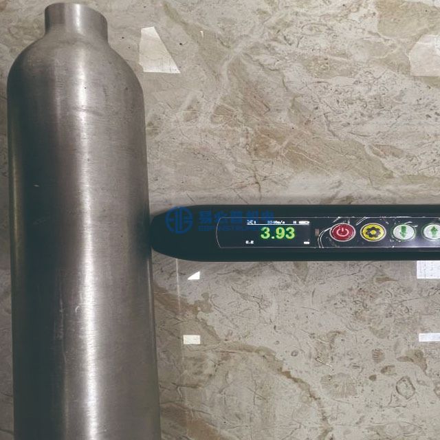 مقياس سمك بالموجات فوق الصوتية الصوتية الكهرومغناطيسية مع قياس سمك مسبار EMAT