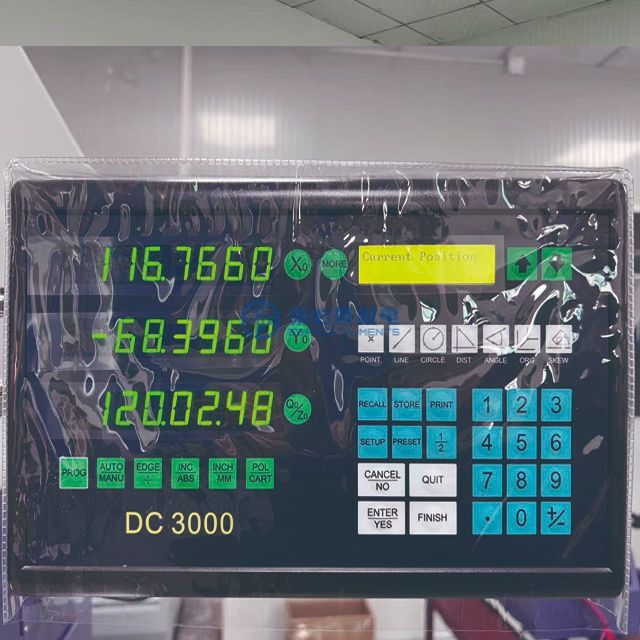 جهاز عرض جانبي لآلة المقارنة البصرية العمودية مع قراءات رقمية EYP-150/200/250