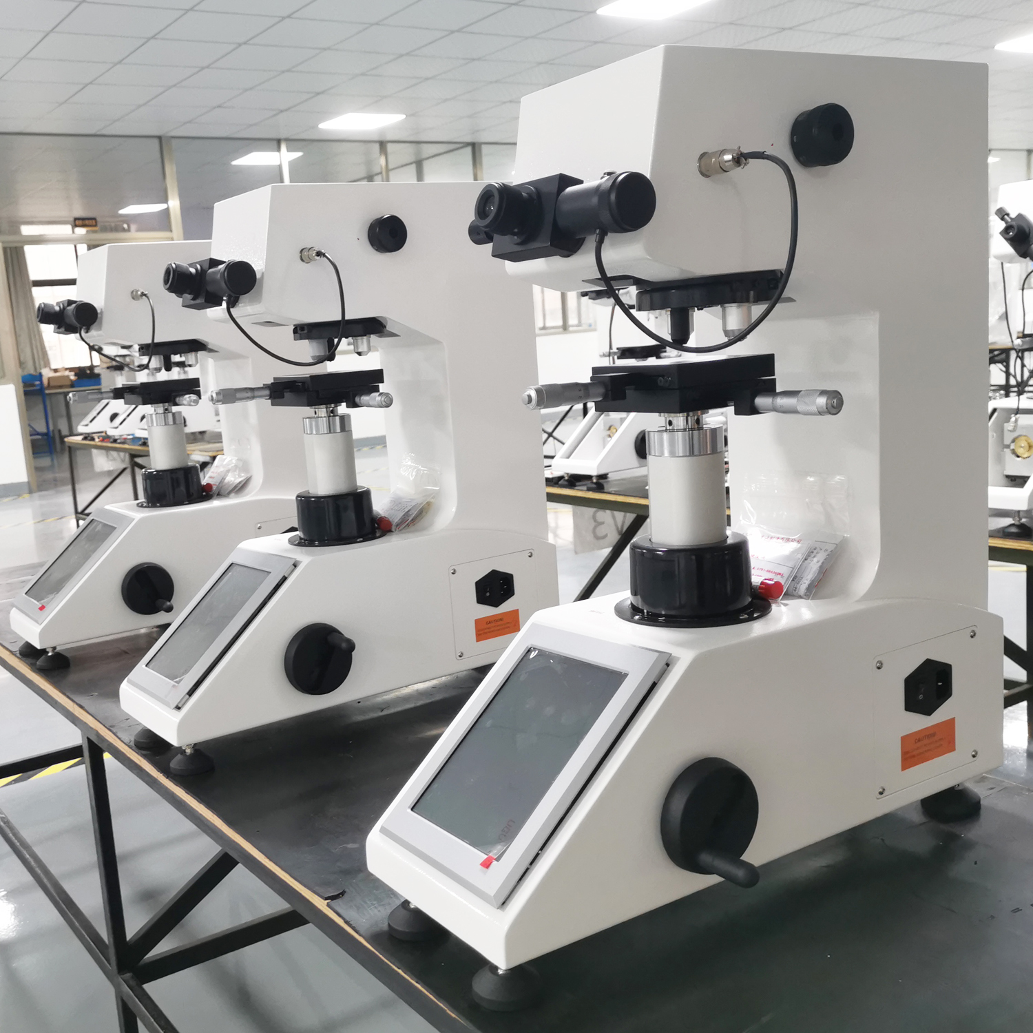 اختبار microhardness